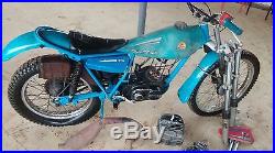 Ancienne BULTACO 250 trial, vintage, scooter, moto