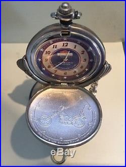 HARLEY-DAVIDSON Montre gousset Collector's Pocket Watch on a stand Franklin Mint