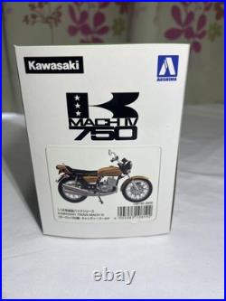 Kit de collection réplique de moto Kawasaki 750-Ss échelle 1/12 détaillé