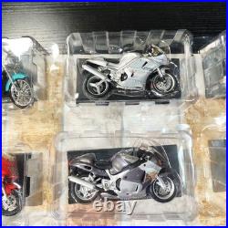 Lot de 16 pièces bihebdomadaires Moto Collection