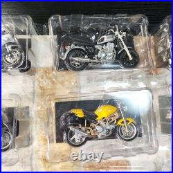 Lot de 16 pièces bihebdomadaires Moto Collection