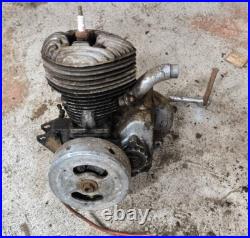 Moteur 125 vitesses a main moto de collection automoto 125 AD AV aubier dunne