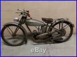 Motobecane 50 AG2 poney 1948 sortie de grange barn find