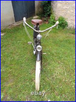 Rare jus av3 motobecane mobylette 9425